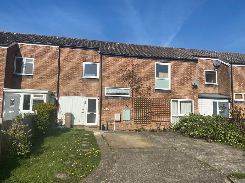 3 bed semidetached house to rent in Lincoln Avenue, Saxmundham IP17 Zoopla