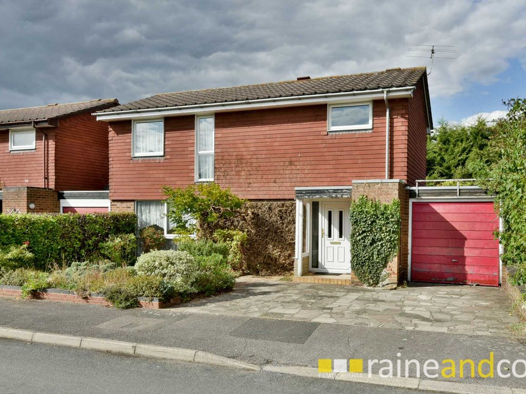 3 bed semidetached house for sale in The Paddock, Hatfield AL10 Zoopla