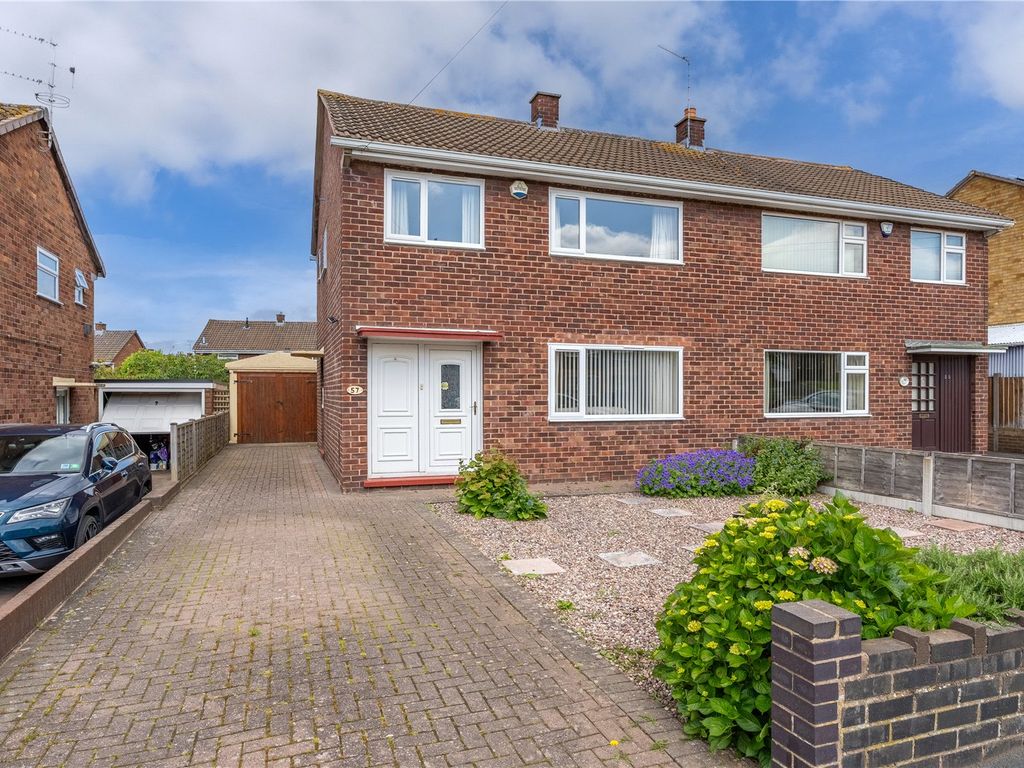 3 bed semidetached house for sale in Marton Drive, Wellington, Telford