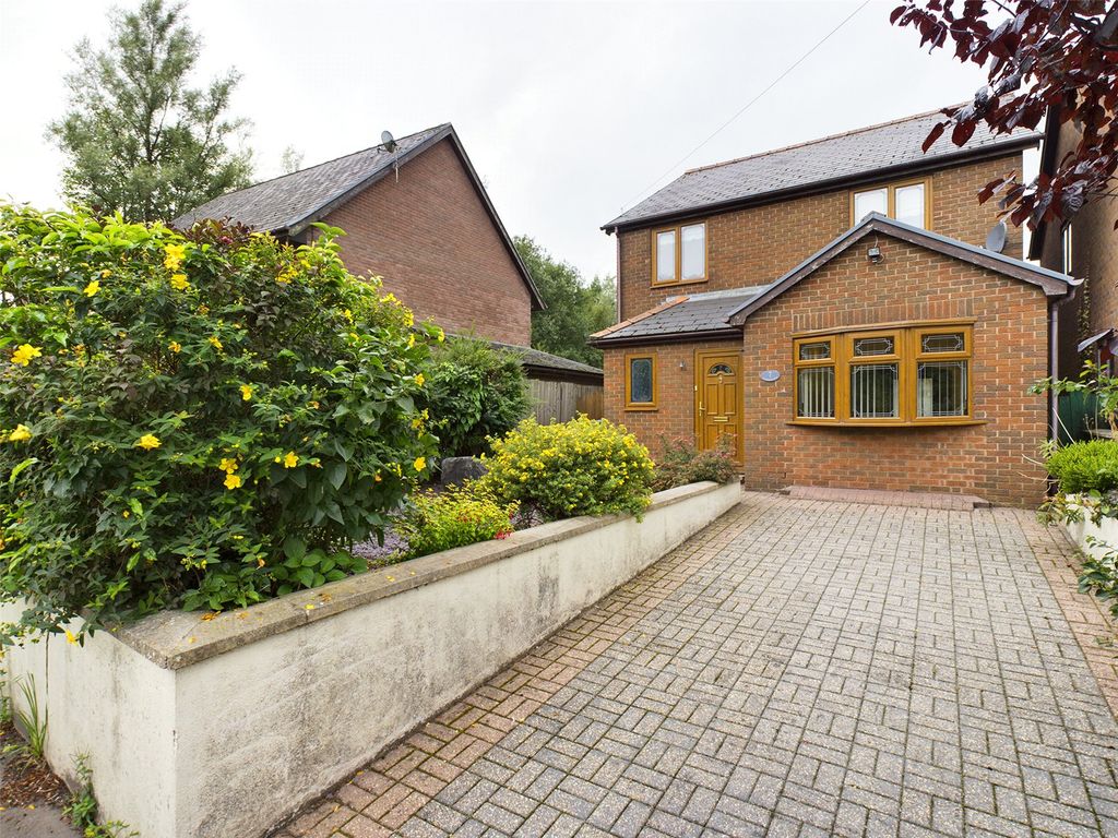 3 bed detached house for sale in Catholic Road, Brynmawr, Gwent NP23