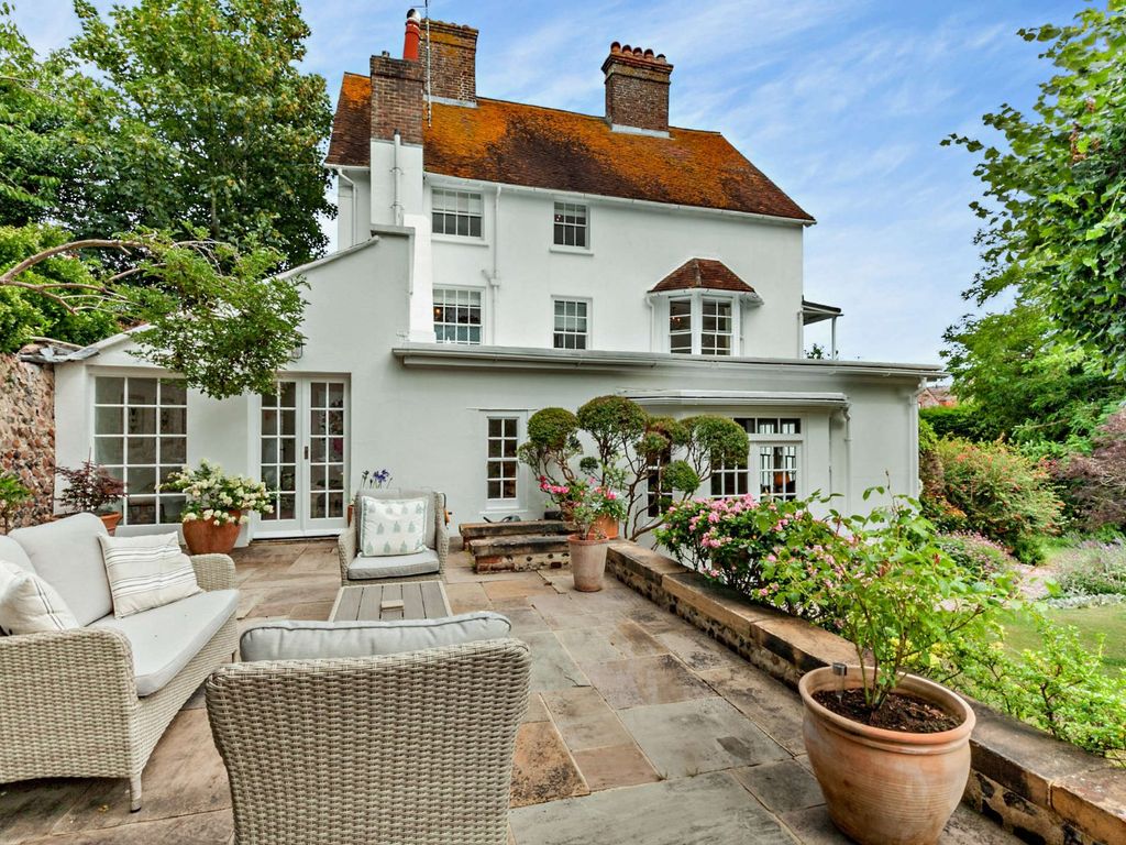 6 bed detached house for sale in Blatchington Hill, Seaford, East