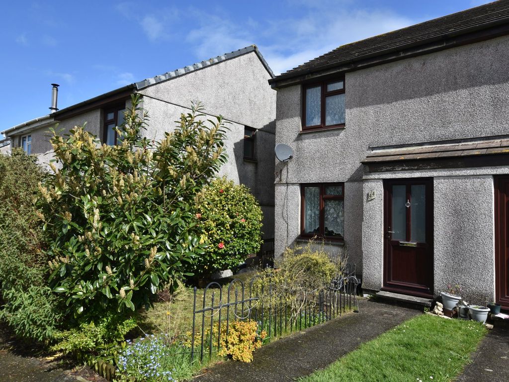 2 bed end terrace house for sale in Knights Way, Mount Ambrose, Redruth