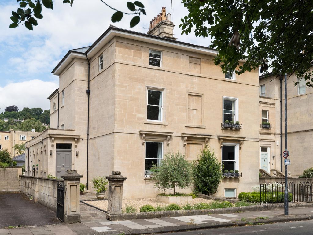 4 bed semidetached house for sale in Henrietta Villas, Henrietta Road