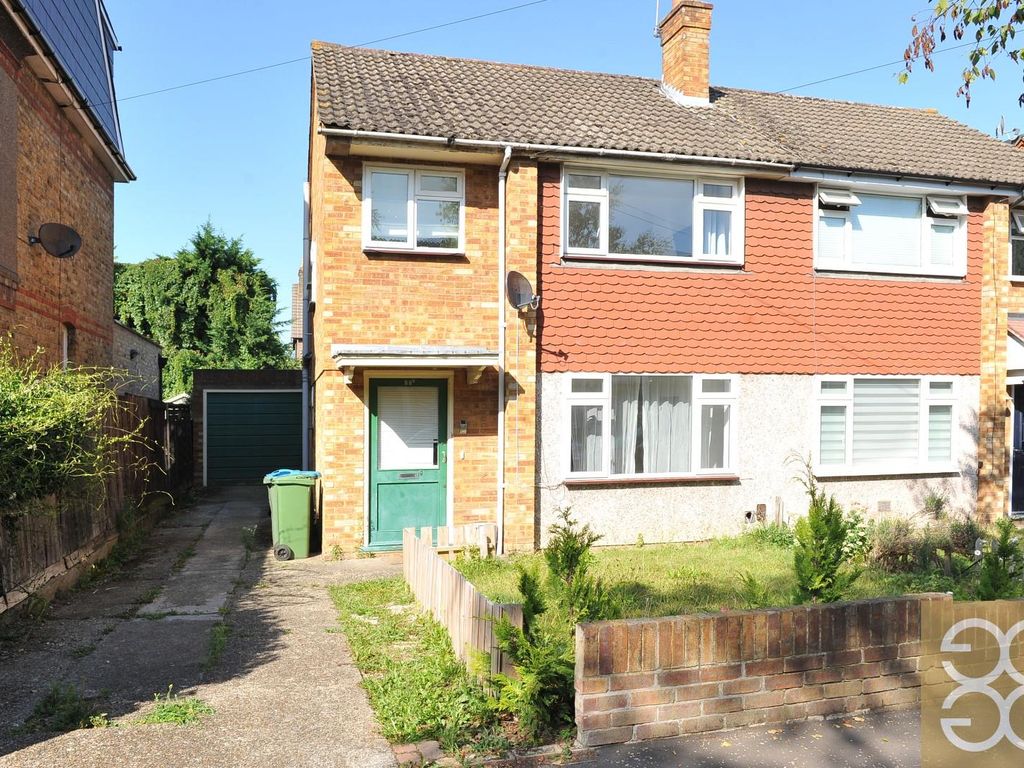 3 bed semidetached house to rent in Princes Road, Teddington TW11, £