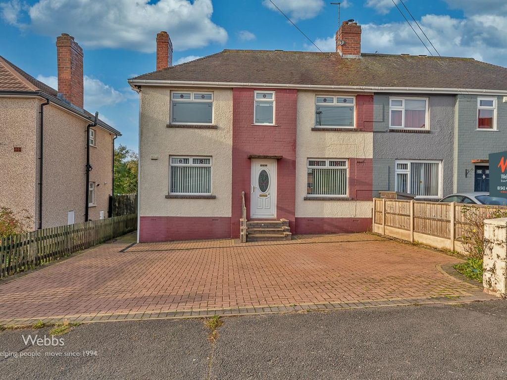 4 bed semidetached house for sale in Mount Street, Hednesford, Cannock
