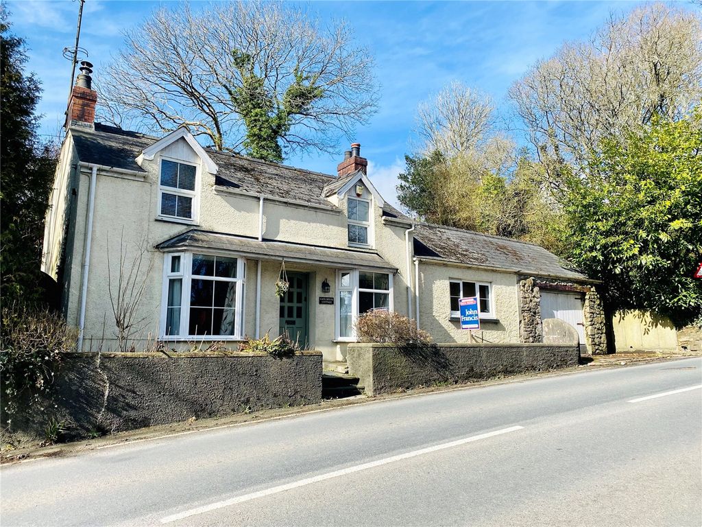 3 bed detached house for sale in Bridge Hill, Narberth, Pembrokeshire