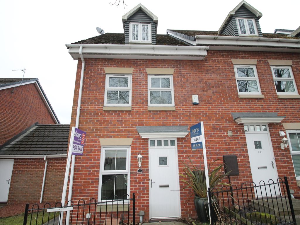 3 bed town house for sale in Shaftsbury Park, Hetton Le Hole, Houghton