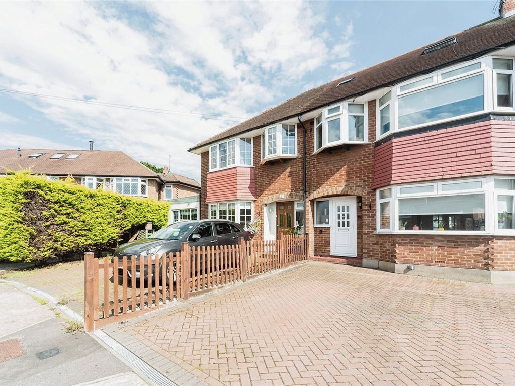 4 bed terraced house for sale in Sussex Gardens, Chessington KT9, £