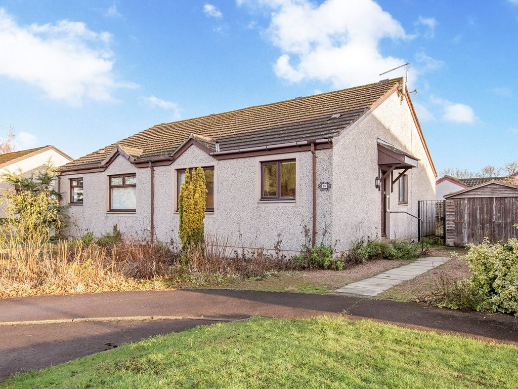 2 bed semidetached bungalow for sale in Beech Avenue, Ladybank, Cupar