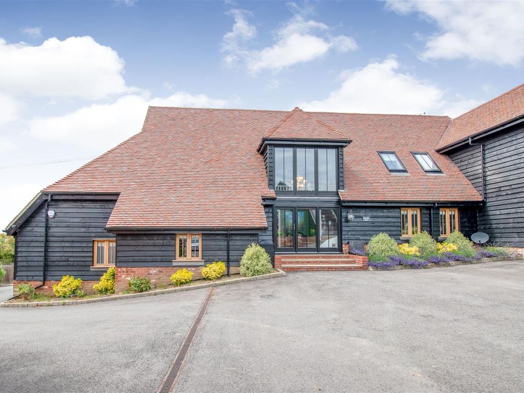 5 bed detached house for sale in Boyton Court Road, Sutton Valence