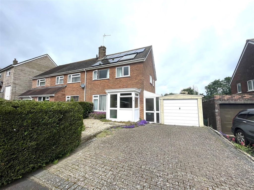 3 bed semidetached house for sale in Bushfield Road, Crewkerne TA18, £