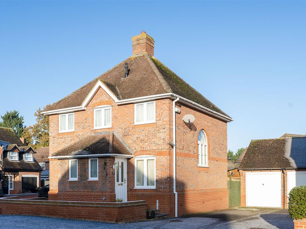 3 bed property for sale in Holly Road, ShipstonOnStour CV36 Zoopla