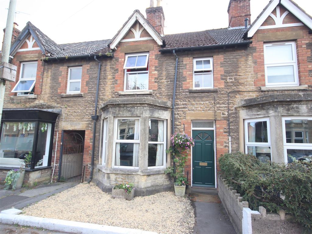3 bed terraced house for sale in Park Lane, Chippenham SN15, £275,000 Zoopla