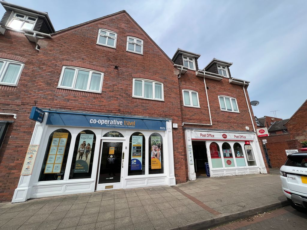 2 bed flat to rent in Station Road, Wolverhampton WV8 Zoopla