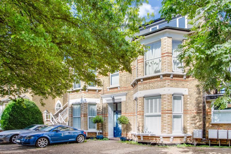 1 bed flat to rent in The Avenue, Berrylands, Surbiton KT5 Zoopla