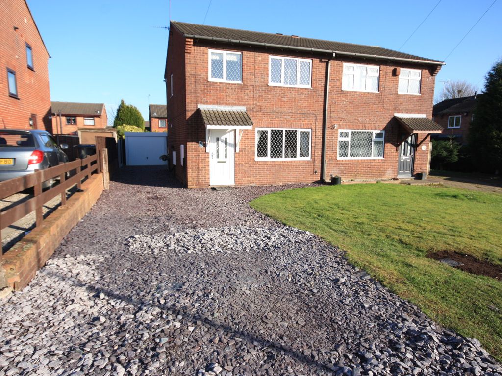 3 bed semidetached house for sale in Tawney Close, Kidsgrove, StokeOn