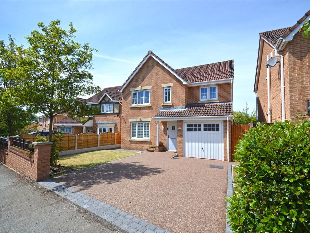 4 bed detached house for sale in Ferndale, Hyde SK14 Zoopla