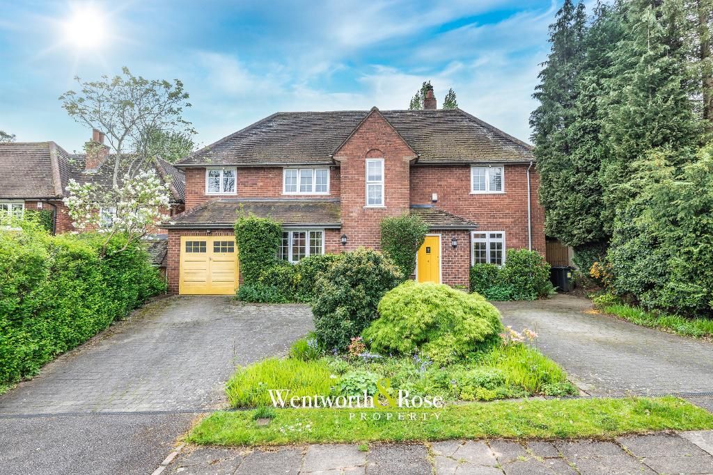 5 bed detached house for sale in Middle Park Close, Bournville Village