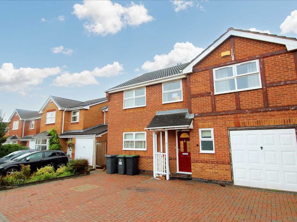 6 bed detached house for sale in Hillingdon Avenue, Nuthall, Nottingham