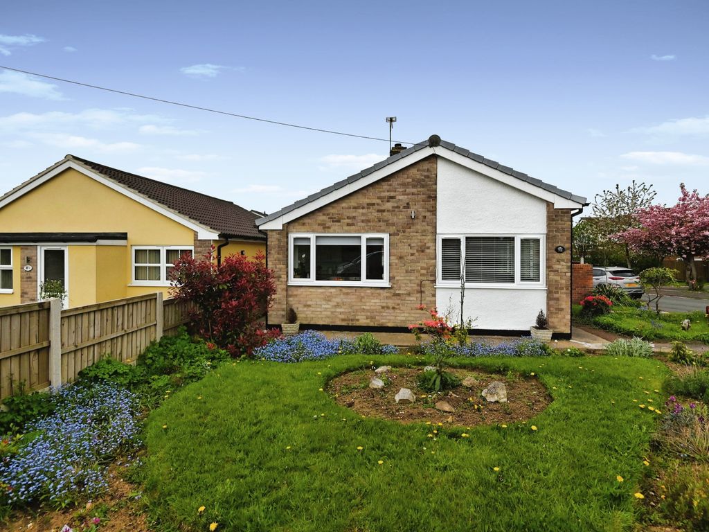 2 bed bungalow for sale in Launceston Drive, Hugglescote, Coalville