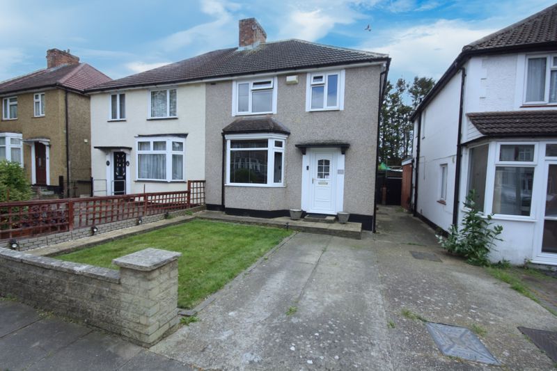 3 bed semidetached house for sale in Halsbury Road East, Northolt UB5