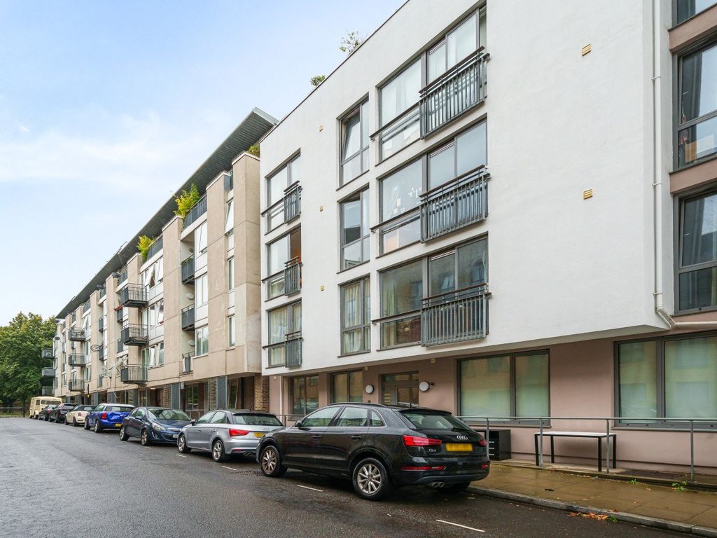 1 bed flat for sale in Gifford Street, London N1, £400,000 Zoopla