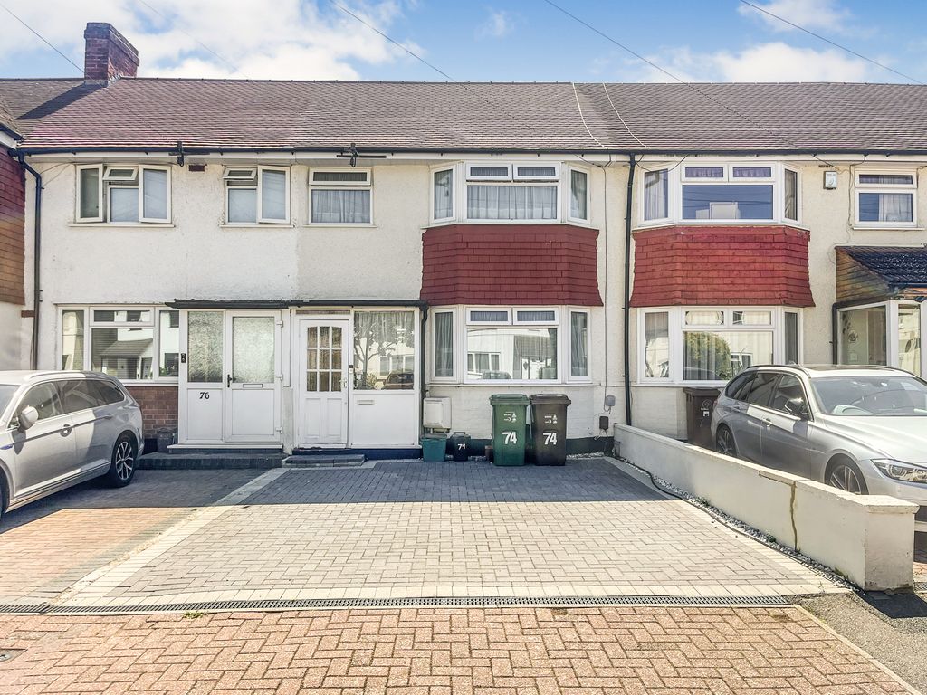3 bed terraced house to rent in Brinkley Road, Worcester Park KT4 Zoopla