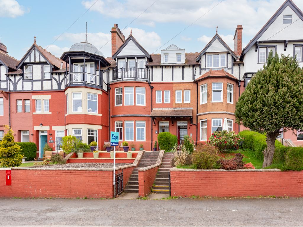 6 bed terraced house for sale in Queensberry Terrace, Cummertrees