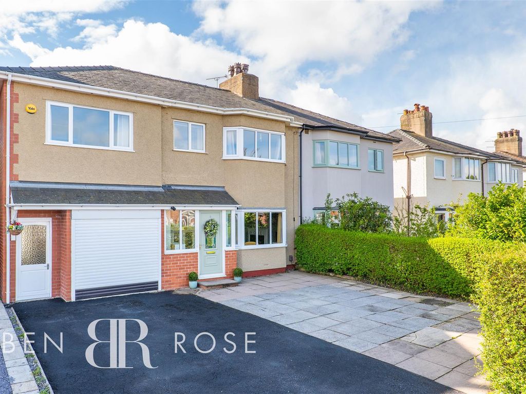 5 bed semidetached house for sale in Broad Oak Lane, Penwortham