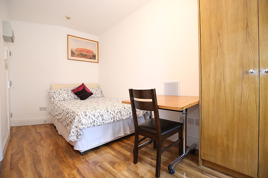 Studio to rent in Inverness Terrace, London W2 Zoopla