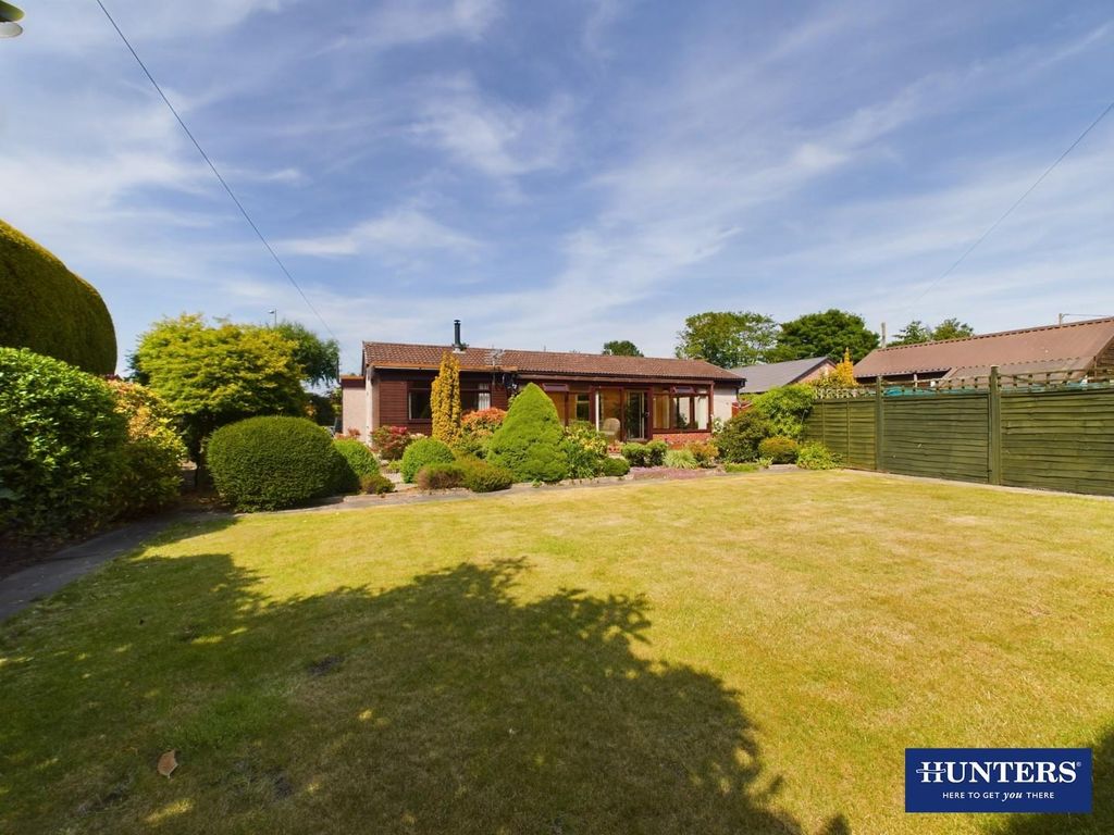 4 bed detached bungalow for sale in Annan Road, Eastriggs DG12, £