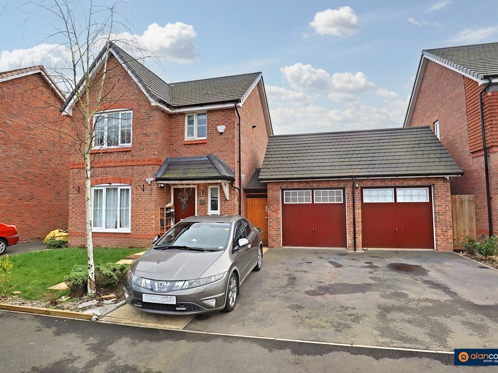 3 bed detached house for sale in Adelie Road, Galley Common, Nuneaton