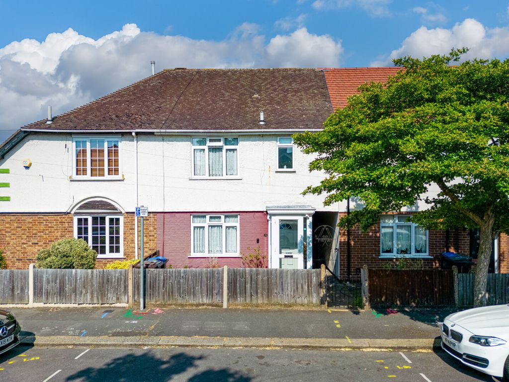 2 bed terraced house for sale in Edmund Road, Mitcham CR4 Zoopla