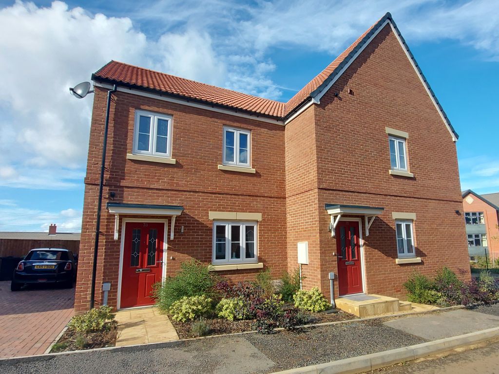 3 bed property to rent in Foster Way, Kettering NN15, £1,300 pcm Zoopla