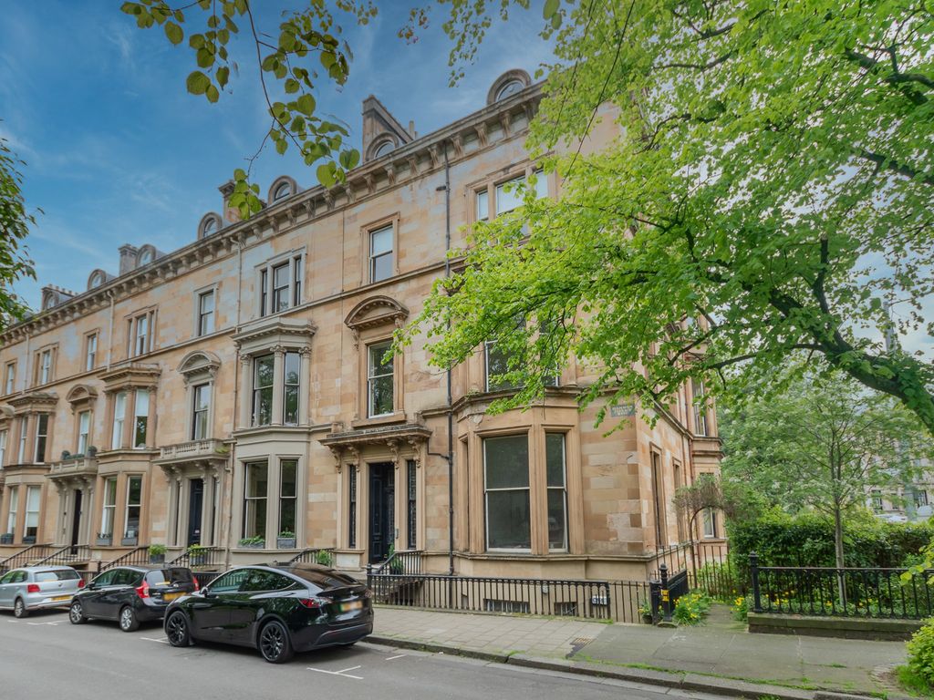 3 bed flat to rent in Belhaven Terrace West, Dowanhill, Glasgow G12, £