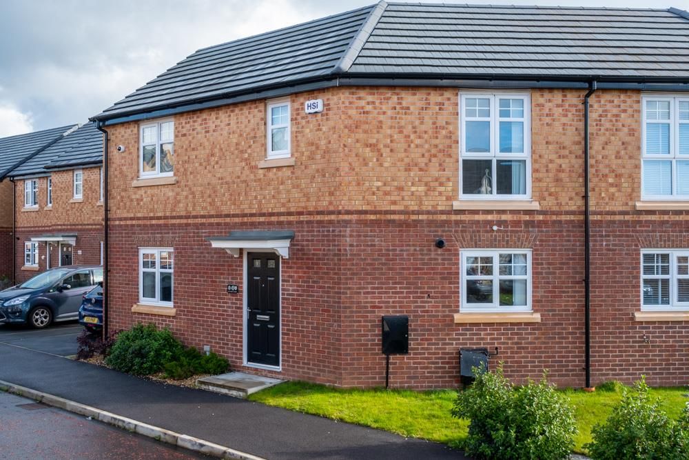 3 bed semidetached house for sale in Stothert Street, Atherton