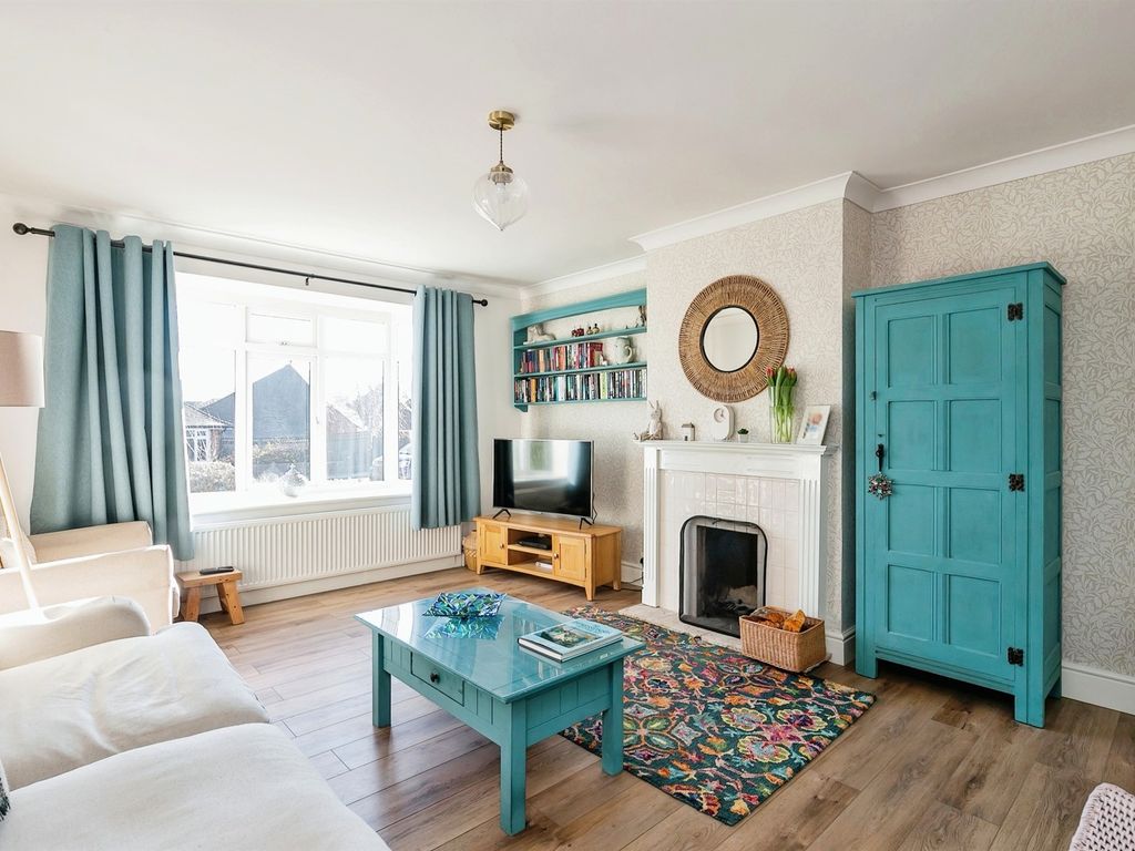 3 bed detached bungalow for sale in Ward Way, BexhillOnSea TN39, £475,000 Zoopla