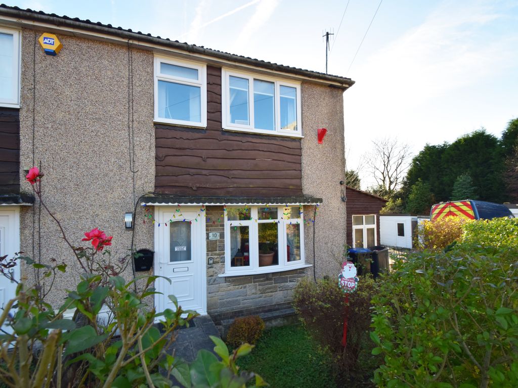 3 bed end terrace house for sale in Providence Court, Oakworth