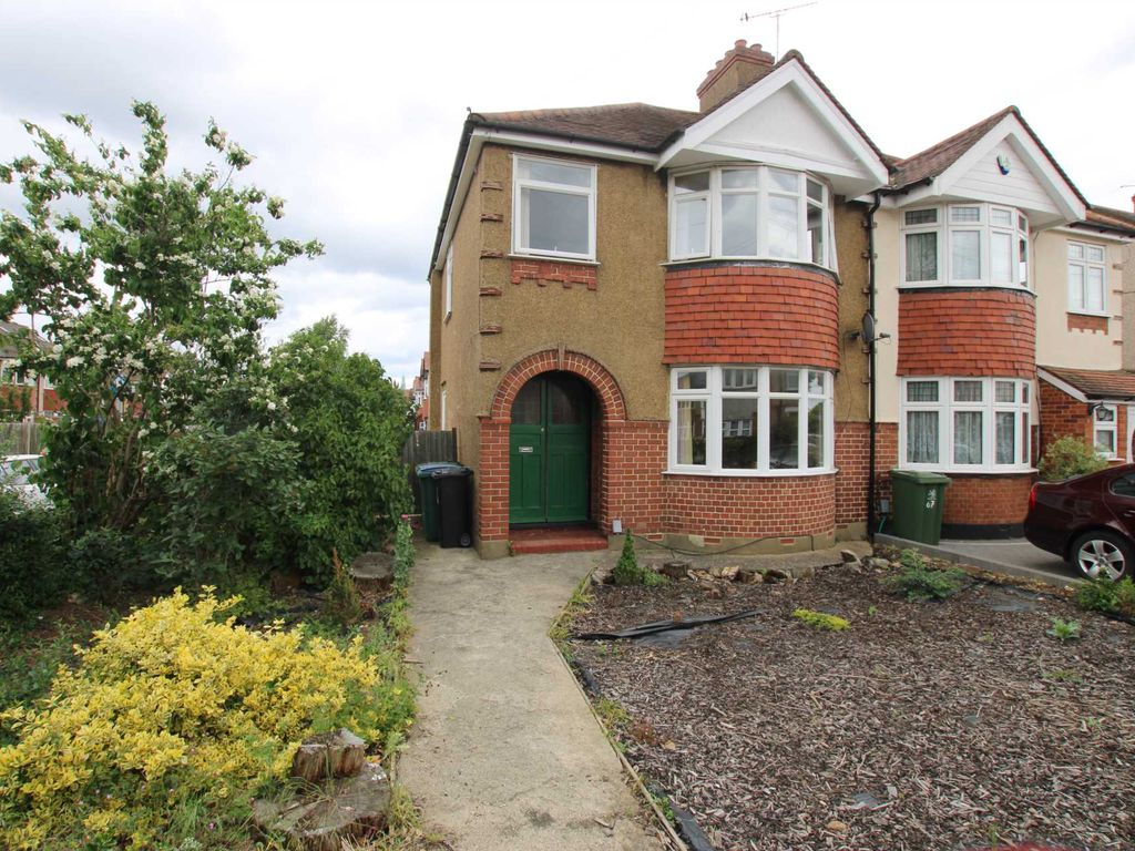 3 bed semidetached house for sale in Bushey Mill Lane, Watford WD24