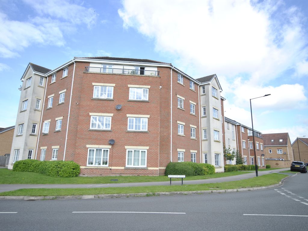2 bed flat for sale in Harris Road, Armthorpe, Doncaster DN3, £95,000
