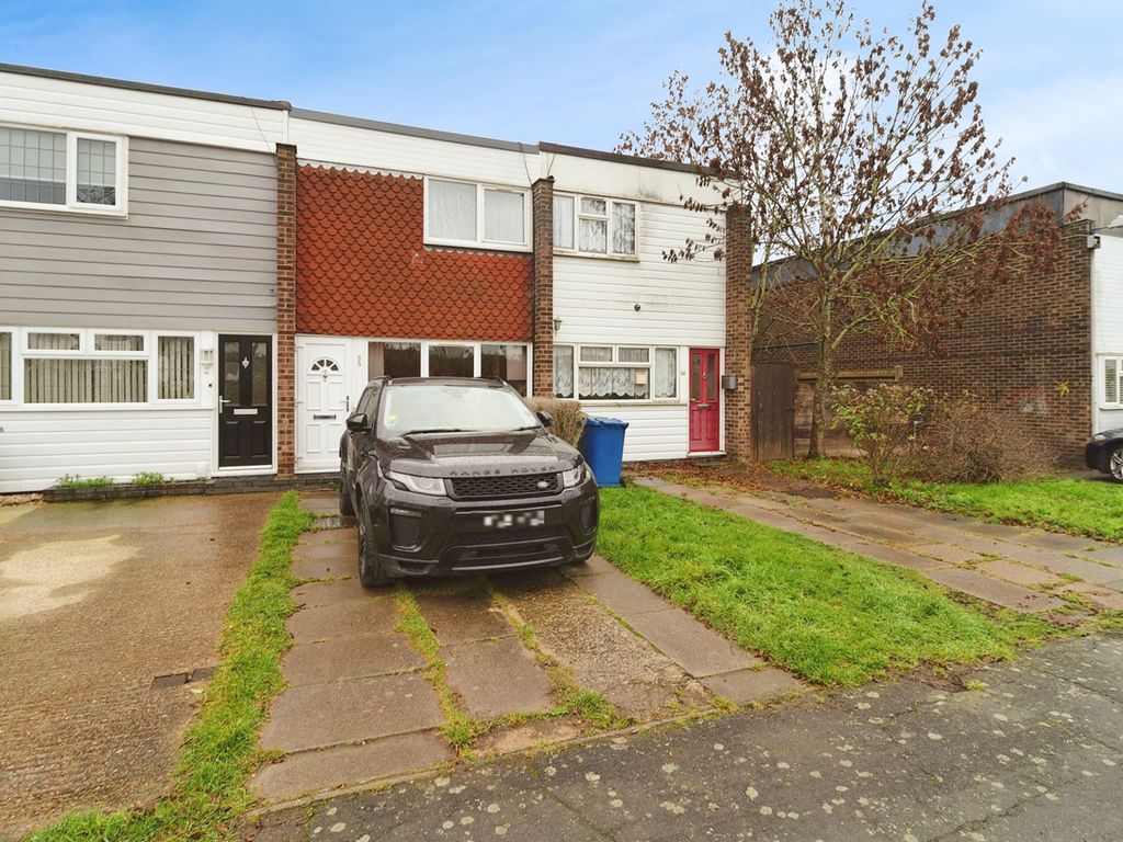 2 bed terraced house for sale in Vigerons Way, Chadwell St. Mary, Grays