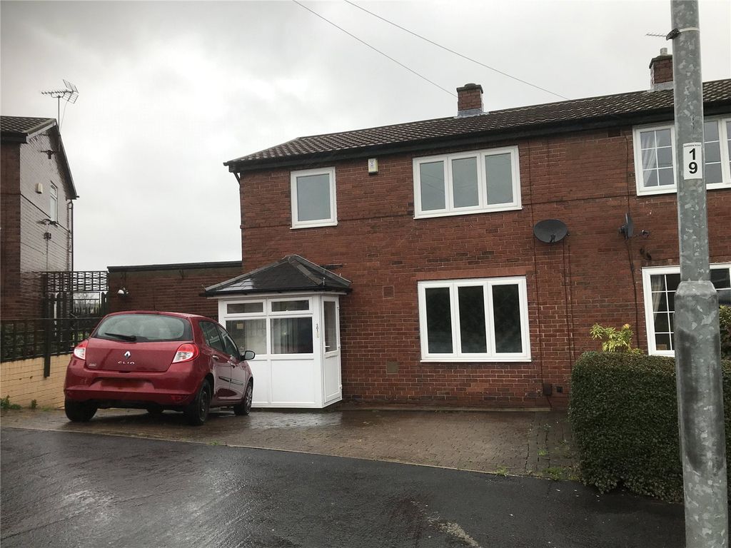 3 bed semidetached house for sale in Barden Road, Wakefield, West Yorkshire WF1, £165,000 Zoopla