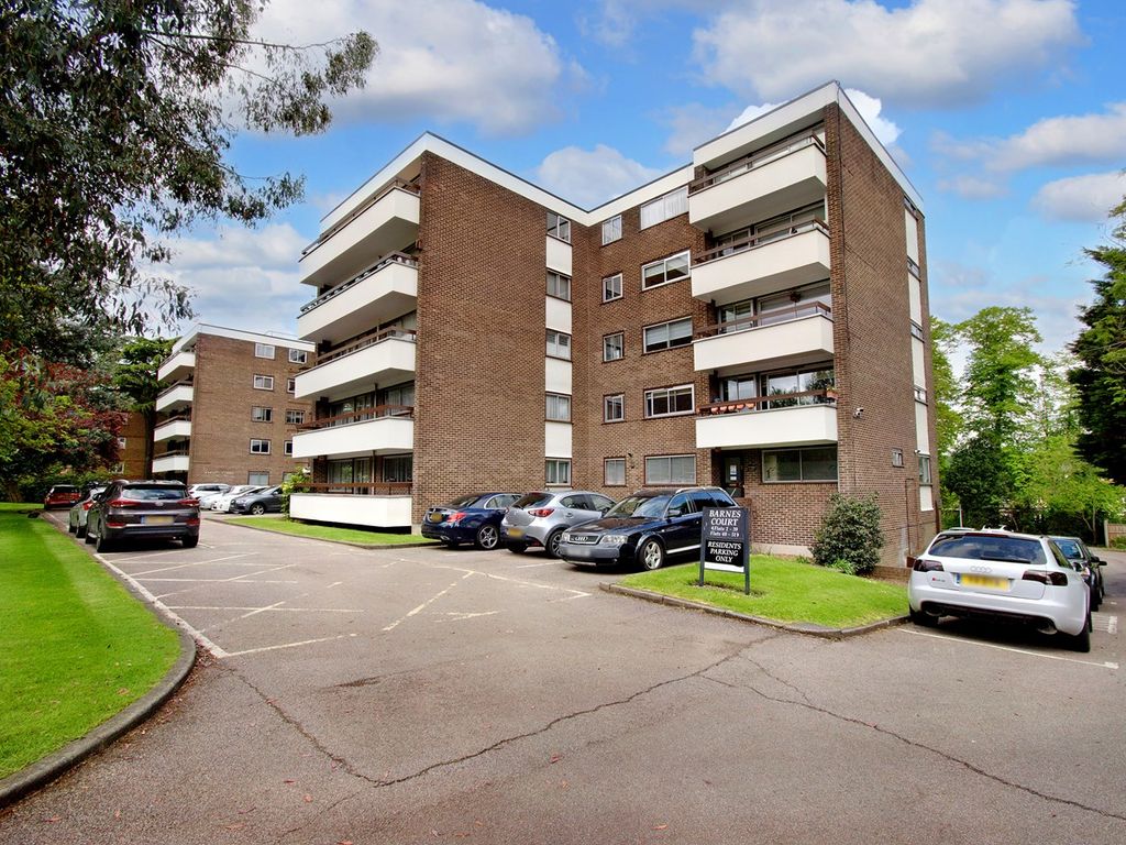 2 bed flat for sale in Station Road, New EN5 Zoopla