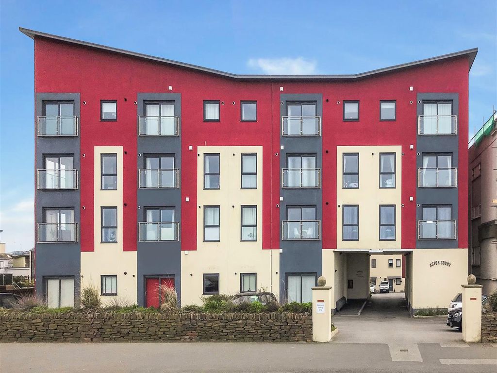 2 bed flat to rent in Astor Court, Newquay TR7 Zoopla