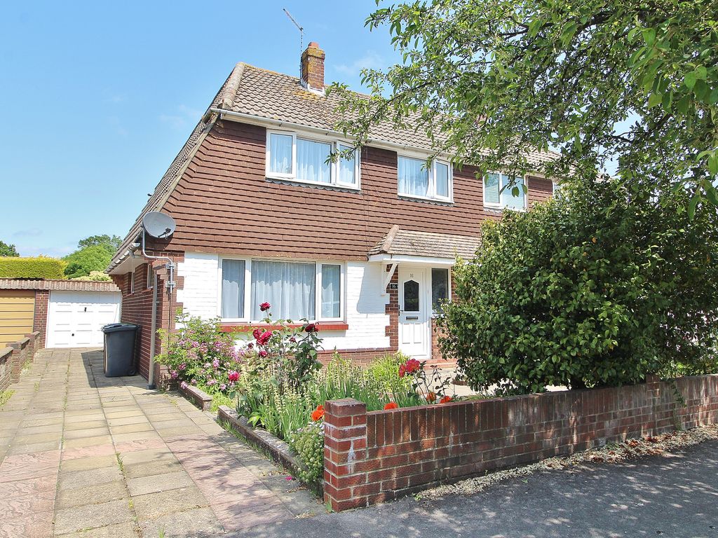 3 bed semidetached house for sale in Chaplains Avenue, Cowplain