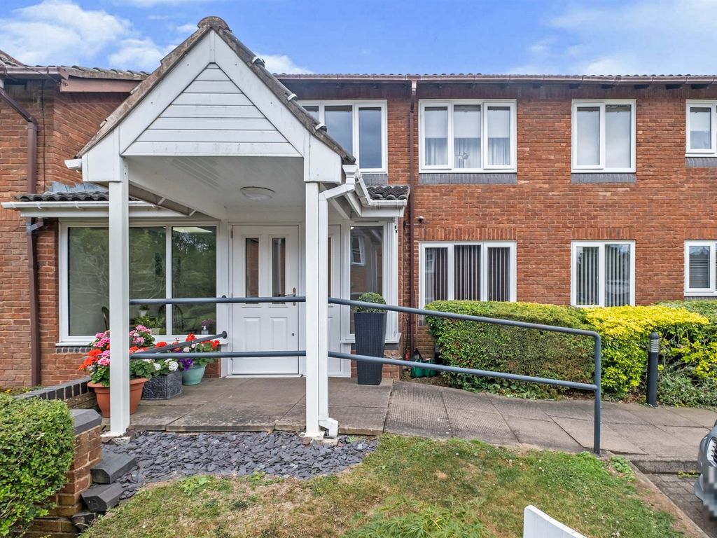 1 bed property for sale in Shelly Crescent, Shirley, Solihull B90 Zoopla