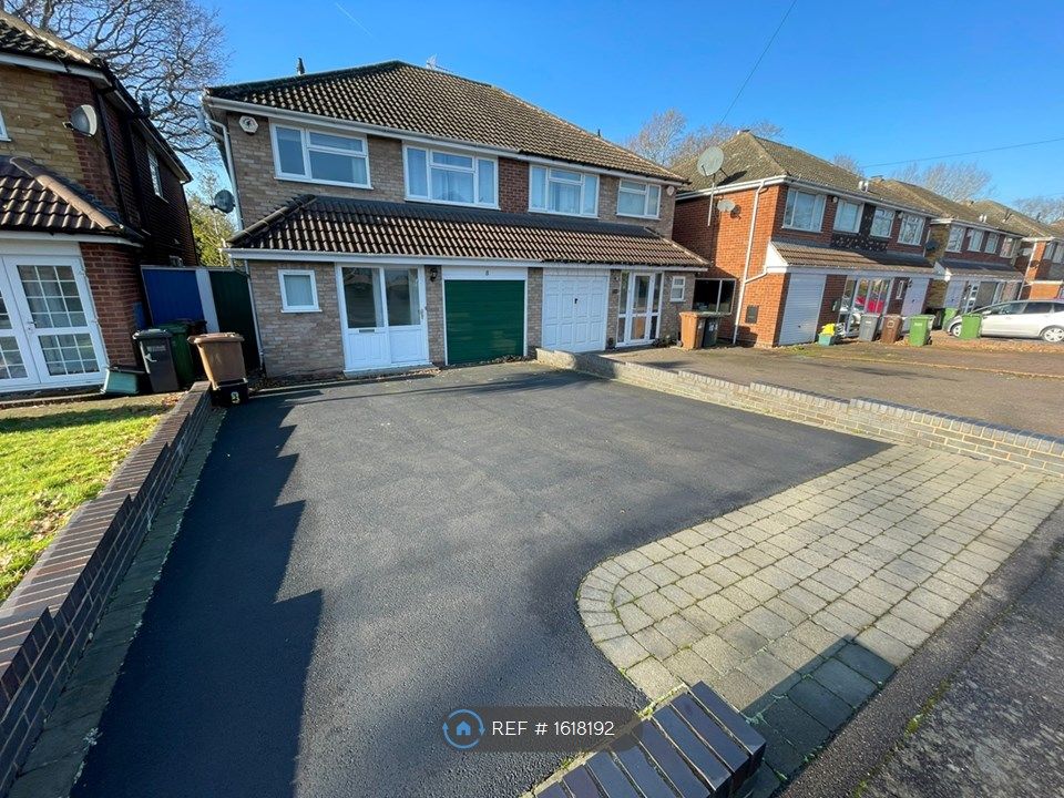 3 bed semidetached house to rent in Mickleton Road, Solihull B92 Zoopla