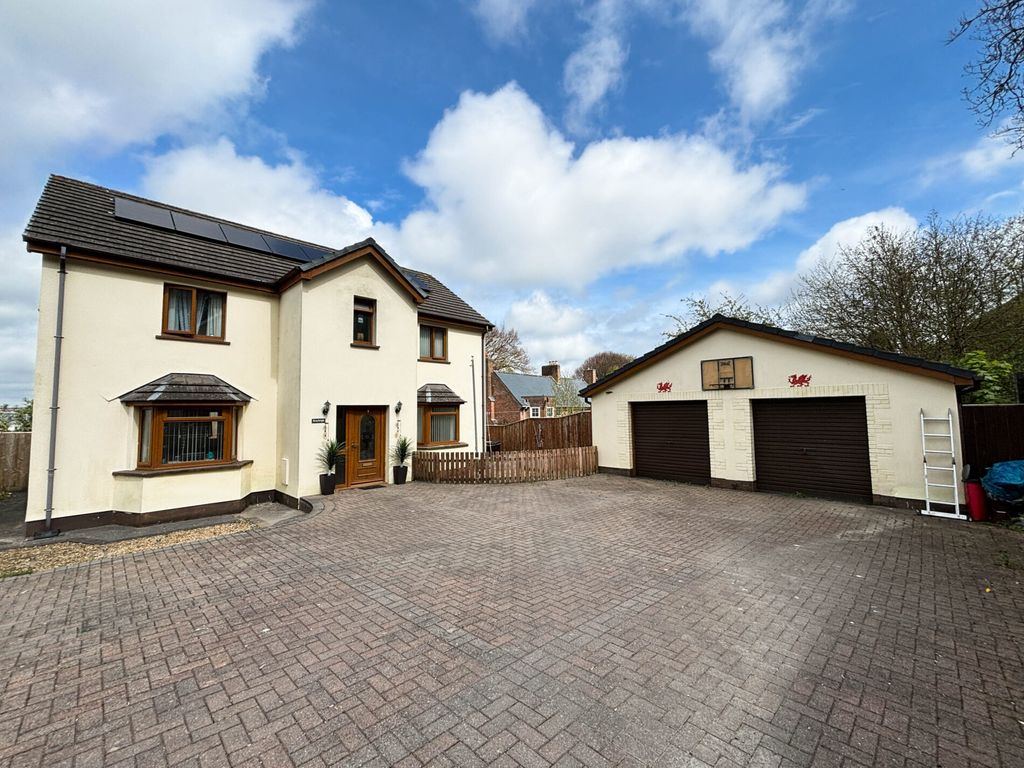 4 bed detached house for sale in Patricks Hill, Llanreath, Pembroke