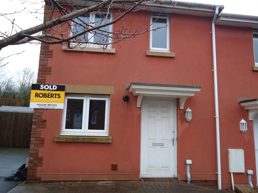 2 bed end terrace house to rent in Whitewall Terrace, Ash Tree Road