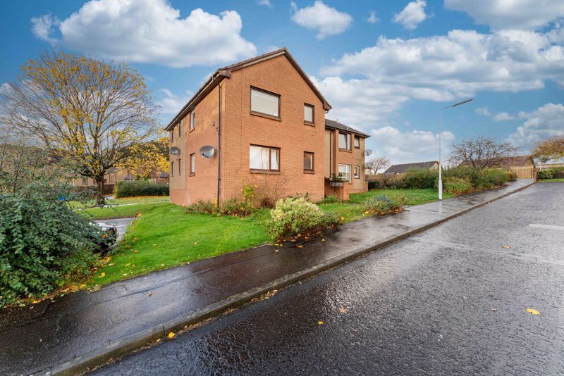 Studio for sale in Morlich Place, Dalgety Bay, Dunfermline KY11 Zoopla